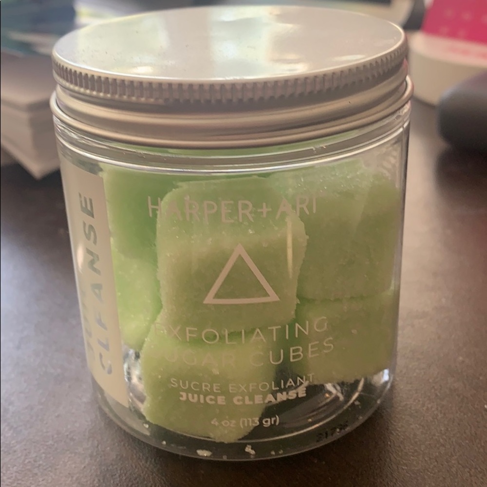 NWT Juice Cleanse exfoliating sugar cubes